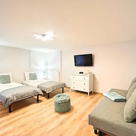 Everysky - Prusa 2a - Przyziemie Apartamento