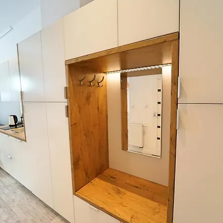 아파트 Everysky - Prusa 2a - Przyziemie *