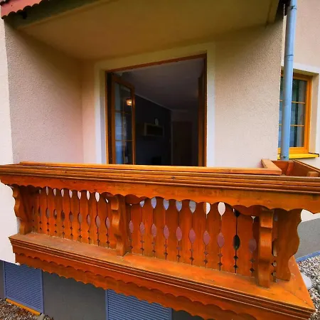 Everysky - Prusa 2a - Przyziemie קרפאז'