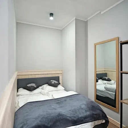 Everysky - Prusa 2a - Przyziemie קרפאז'