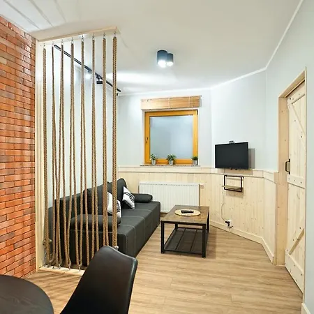 Everysky - Prusa 2a - Przyziemie * קרפאז'