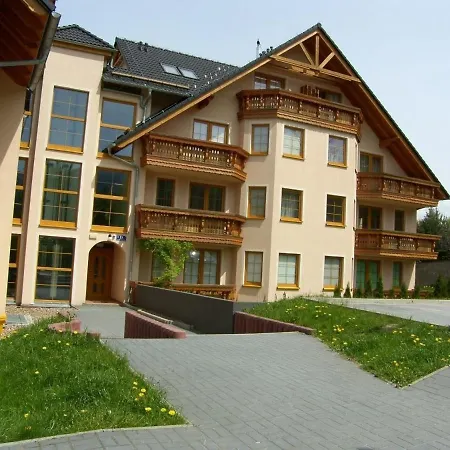 Everysky - Prusa 2a - Przyziemie דירה *